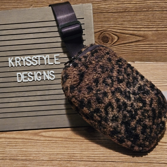 Ampere Creations Handbags - Fuzzy Faux Fur Nylon Bum Fanny Belt Bag Leopard NWT